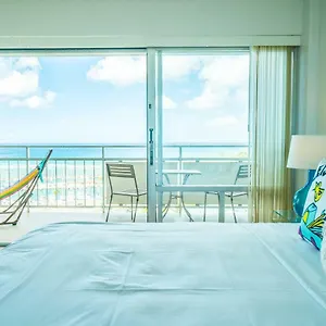 Ilikai & Luxury Aparthotel